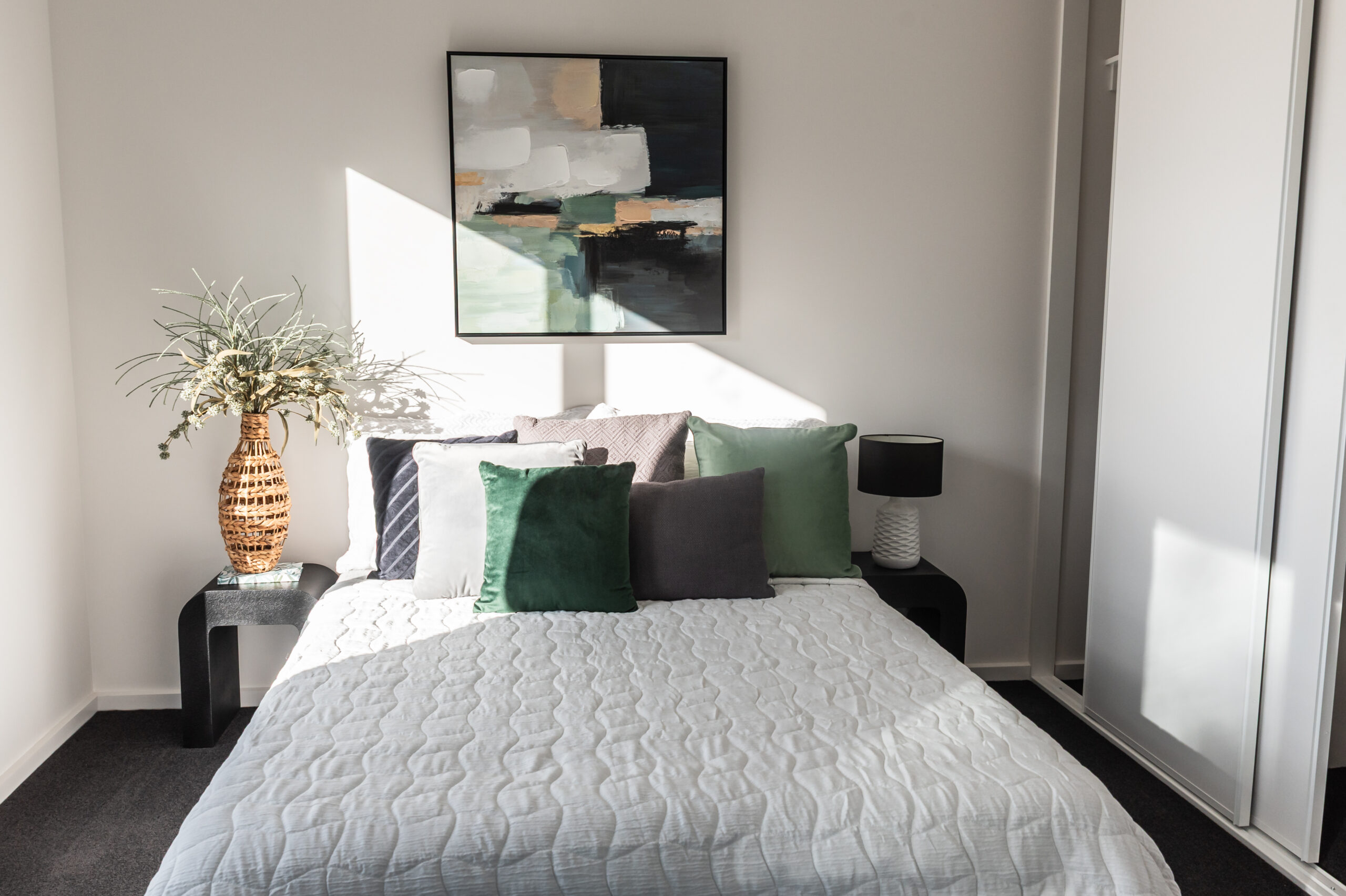 29_SpringbrookDr_BedroomTwo (4)