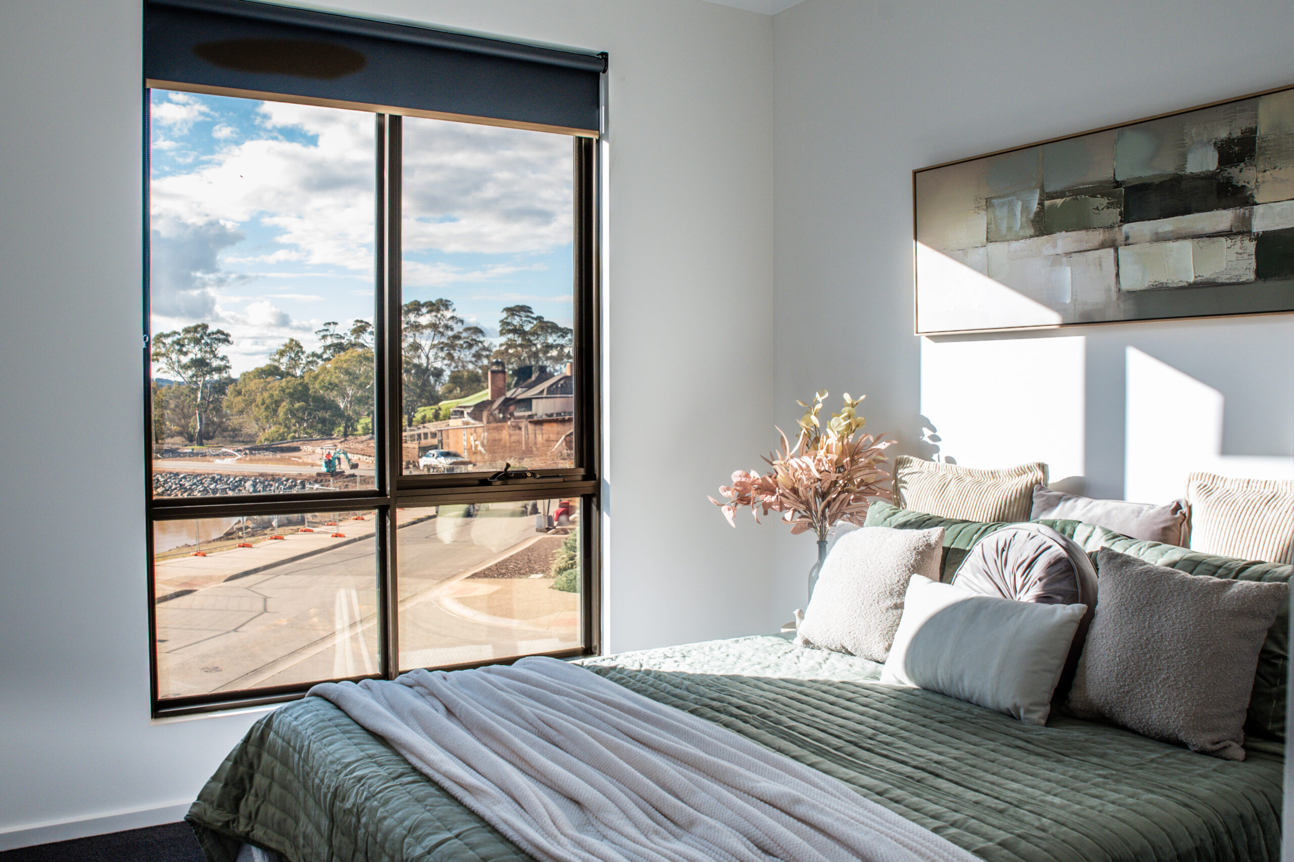 29_SpringbrookDr_BedroomTwo (6)
